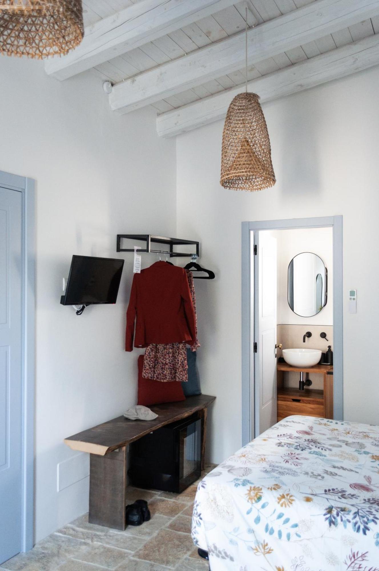 モノーポリ Casale Petrarolo Bed & Breakfast エクステリア 写真
