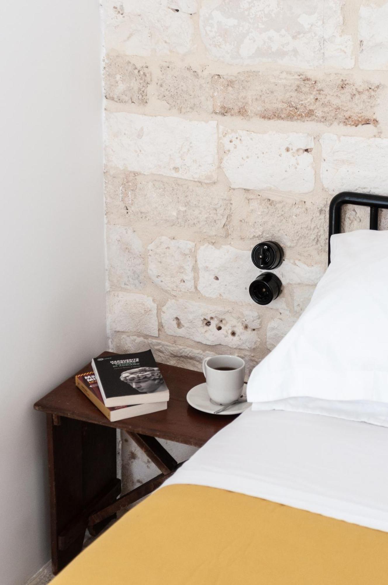 モノーポリ Casale Petrarolo Bed & Breakfast エクステリア 写真