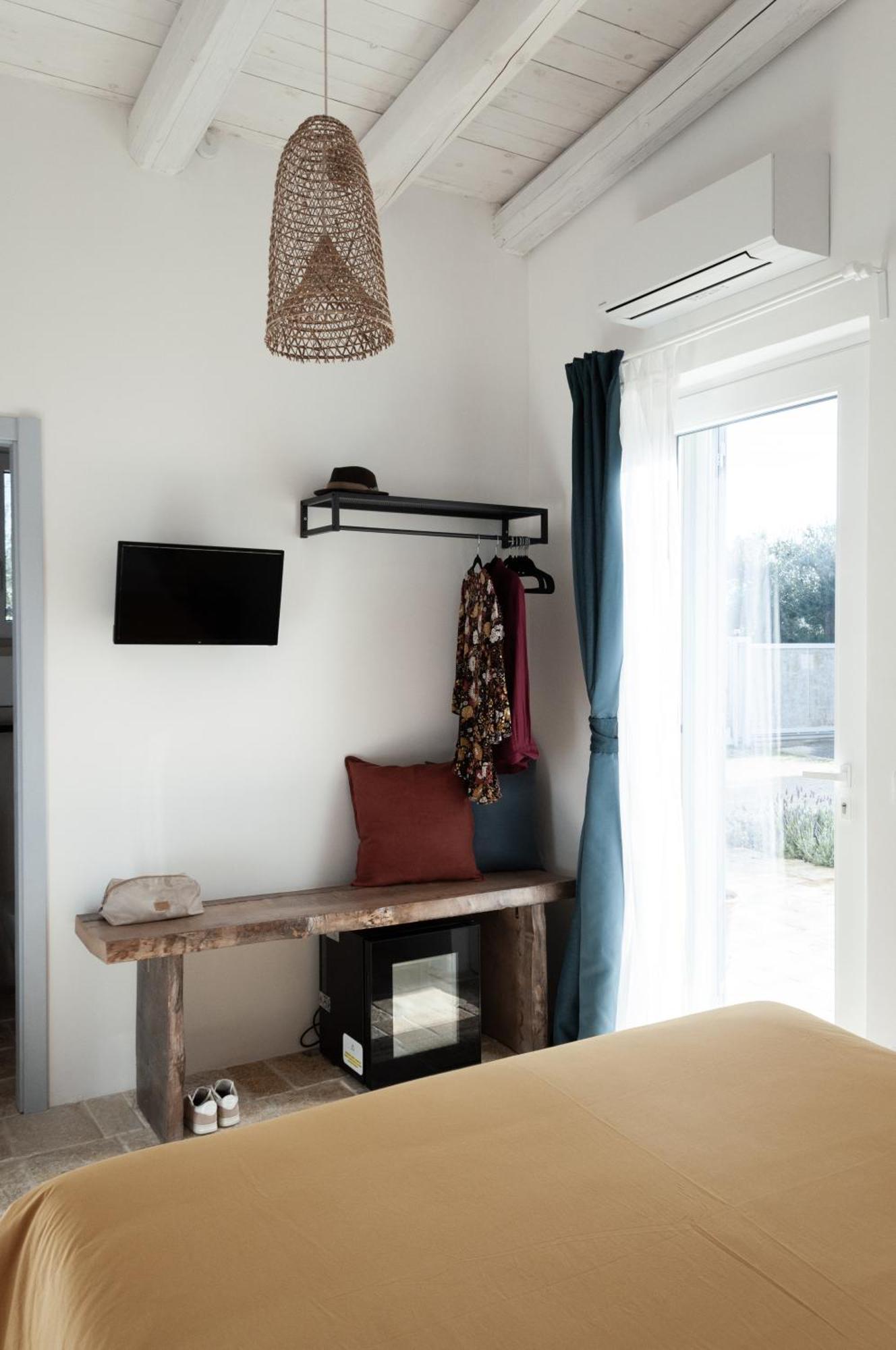モノーポリ Casale Petrarolo Bed & Breakfast エクステリア 写真